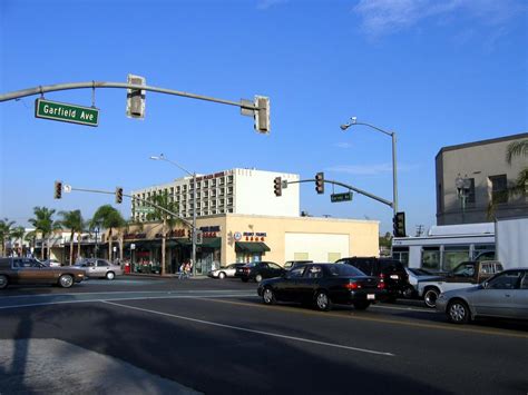 Monterey park - The Monterey Park Fire Department arrived and pronounced 10 people dead, five men and five women, at the scene. At least 10 other people were taken to local hospitals, some in critical condition.